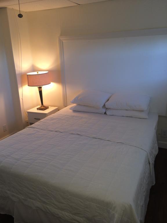 La Te Da By The Sea Marathon Room photo